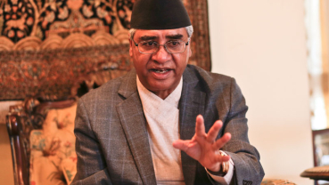 Deuba insists on amending constitution